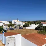 Modern In Olhao Quelfes