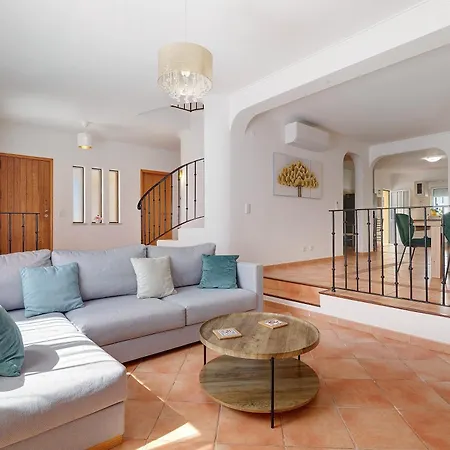 Modern In Olhao *