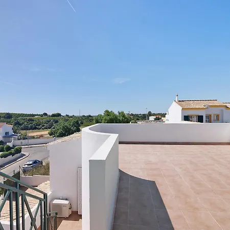 Modern In Olhao ヴィラ